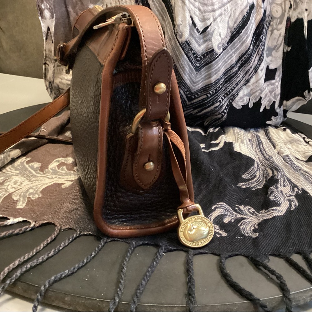 Dooney & Bourke Black and Tan Crossbody Bag - Picture 4 of 11